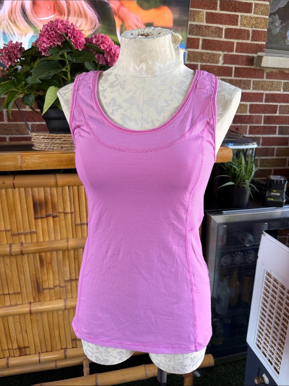 Lululemon athletica Women’s Scoop Neck Tank Top
